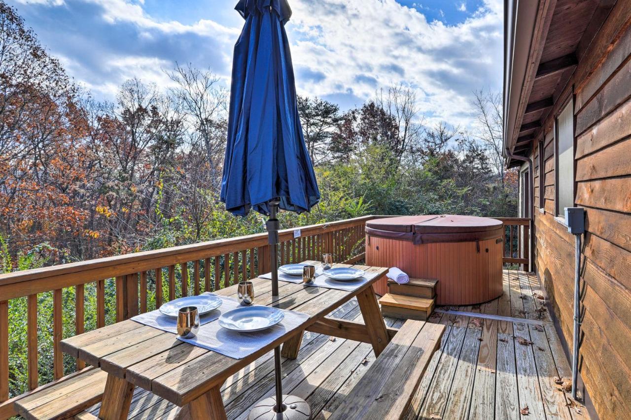 Calming Shenandoah Valley Cabin With Hot Tub! Villa Luray Exteriör bild